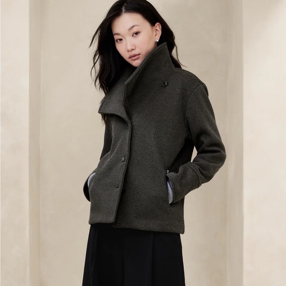 Banana Republic Cotton Blend Brushed Twill Cropped Trench Coat